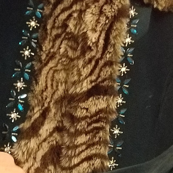 Margarete Godfrey REAL LEATHER JEWELED MAXI - Picture 7 of 9